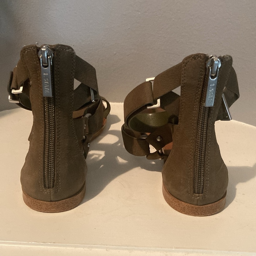“1 State” Sandals - Picture 3 of 5